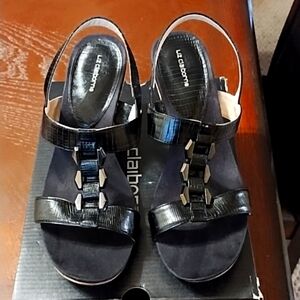 LIZ CLAIBORNE WOMEN SANDALS, WITH BOX.